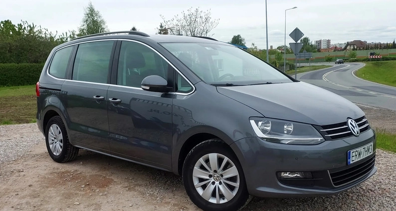 Volkswagen Sharan cena 42900 przebieg: 281000, rok produkcji 2011 z Głubczyce małe 67
